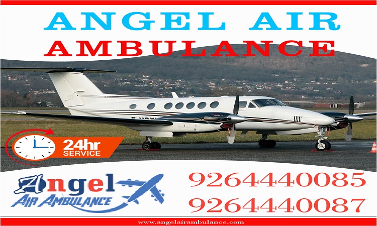 Air ambulance services in Patna with medical team
